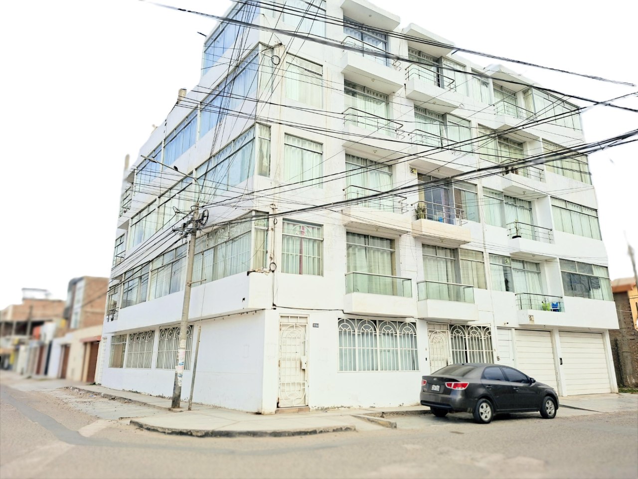 Departamento Primer Piso en Esquina en Villas del Norte